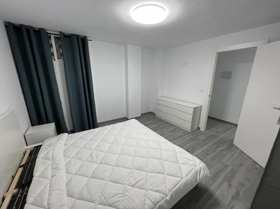 Apartamento Con Vistas Al Mar Аликанте Екстериор снимка
